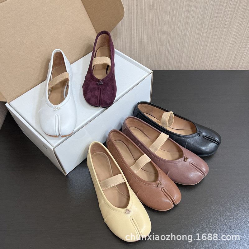 UDKM MM-6 Ribbon-pleated flat-soled split-toe shoes, shallow-cut sheepskin, all-season commuting bal