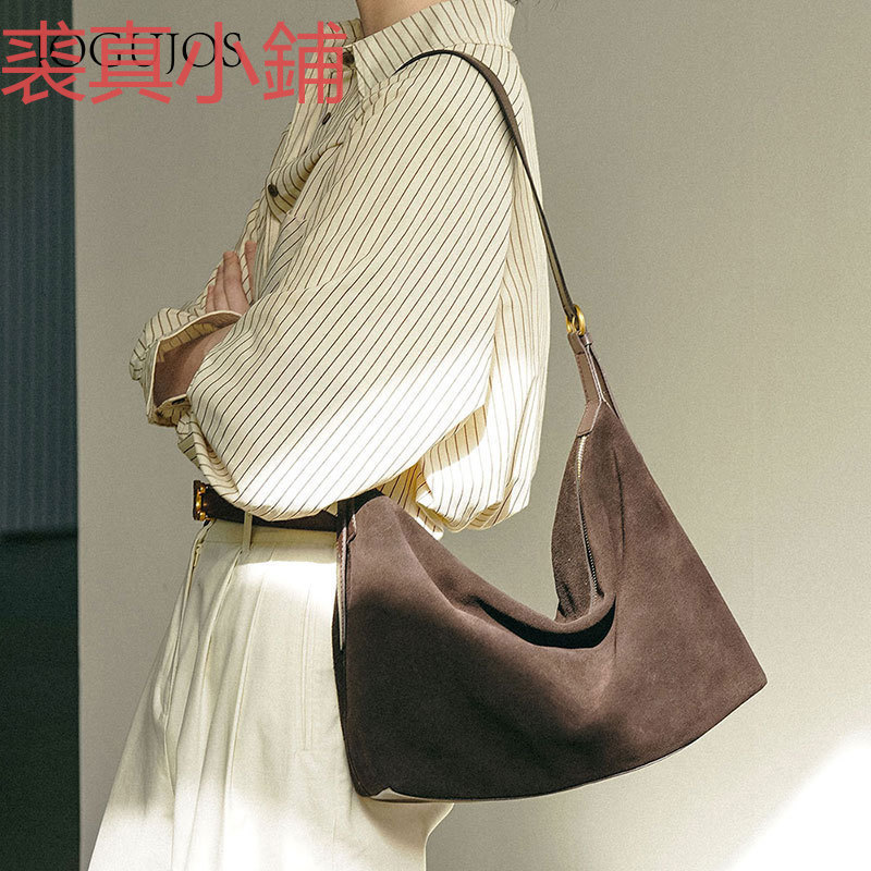 Qiuzhen Shop High-End ของแท้หนังหญิงกระเป๋า Commuter กระเป๋าสะพาย All-Match Casual Underarm กระเป๋าแ