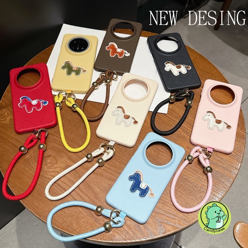 ปีใหม่ Pony เคสโทรศัพท์พร้อมเชือกเส้นเล็กสําหรับ Vivo X200 Pro Mini X100S X90S X80 X70T X60T 5G 4G หรูหรากลับ PU ปกหนังน่ารักการ์ตูนม้าปลอกนุ่ม