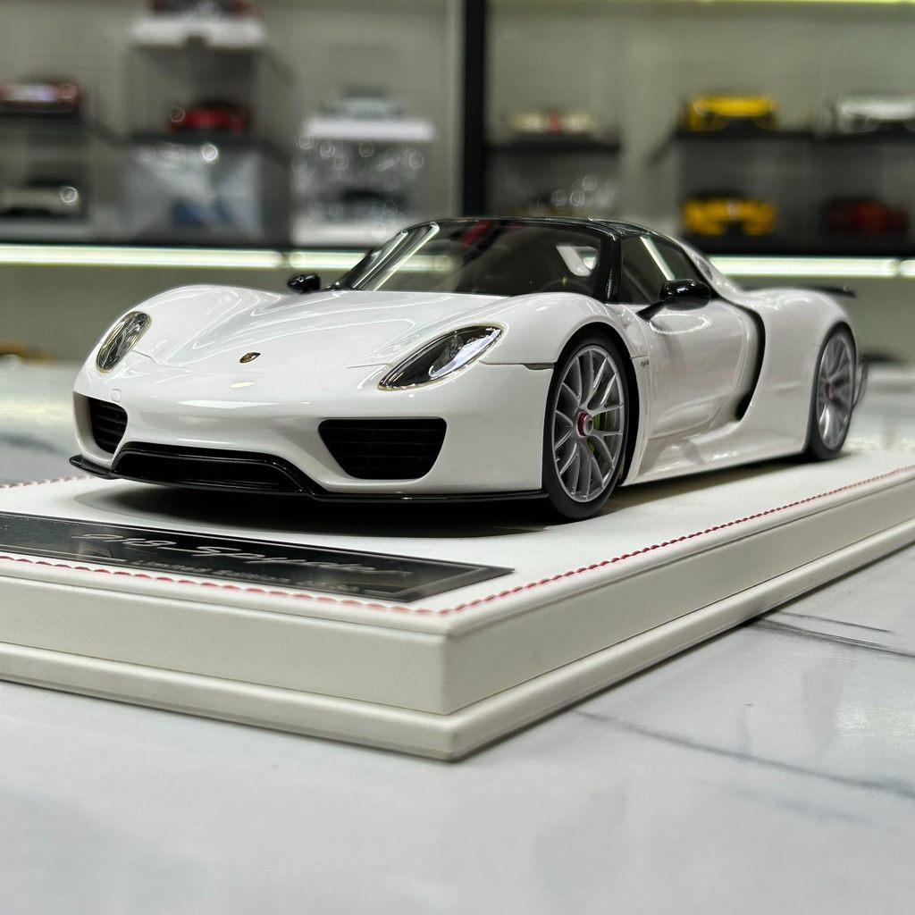 [คลังสินค้าพร้อม] DM Porsche 918 Spyder Limited Edition จําลองรถเรซิ่นคอลเลกชันเครื่องประดับของขวัญผ