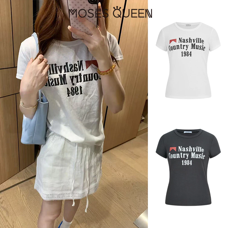 MOSESQUEEN มอสเนสควีน เสื้อพิมพ์ลายตัวอักษร สีดำสีขาว น้ำหนักเบาทรงทรง ใส่สบายสำหรับชุดลำลอง #63552
