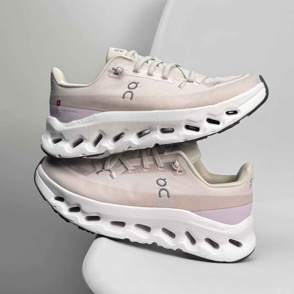 รองเท้าวิ่ง On Running On Cloud Tilt สีชมพูอ่อน สำหรับวิ่งและสวมใส่ทุกวัน T5BE TOSQ