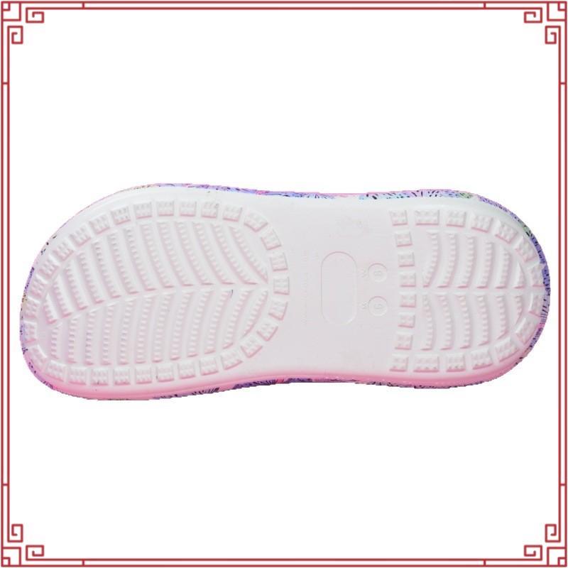 รองเท้าผู้หญิง Cross Classic crush clog รองเท้าแตะ