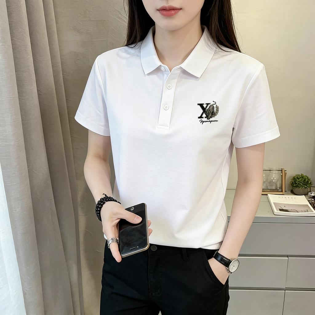 【จัดส่งจากกรุงเทพฯภายใน 24 ชั่วโมง】POLO[ผู้ชายสามารถสวมใส่ผู้หญิงสามารถสวมใส่] เสื้อโปโลสีขาวสำหรับสตรี ลายตัวอักษร X แล