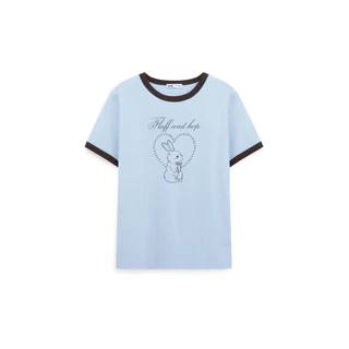 AIIZ (เอ ทู แซด) - AIIZ เสื้อยืดผู้หญิงแขนสั้นลายกราฟิก AIIZ Women’s Ringer Graphic T-Shirt