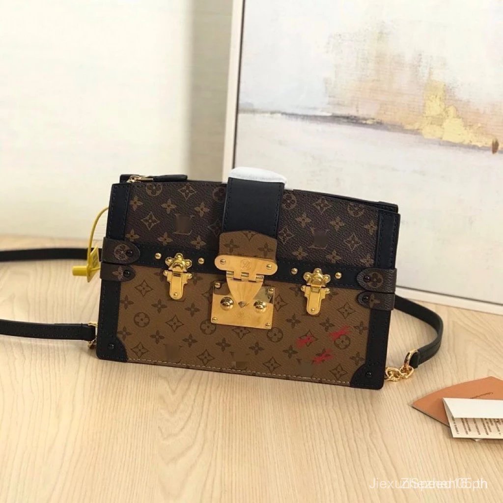 LOUIS VUITTON TRUNK CLUTCH Soft box M43596-LV
