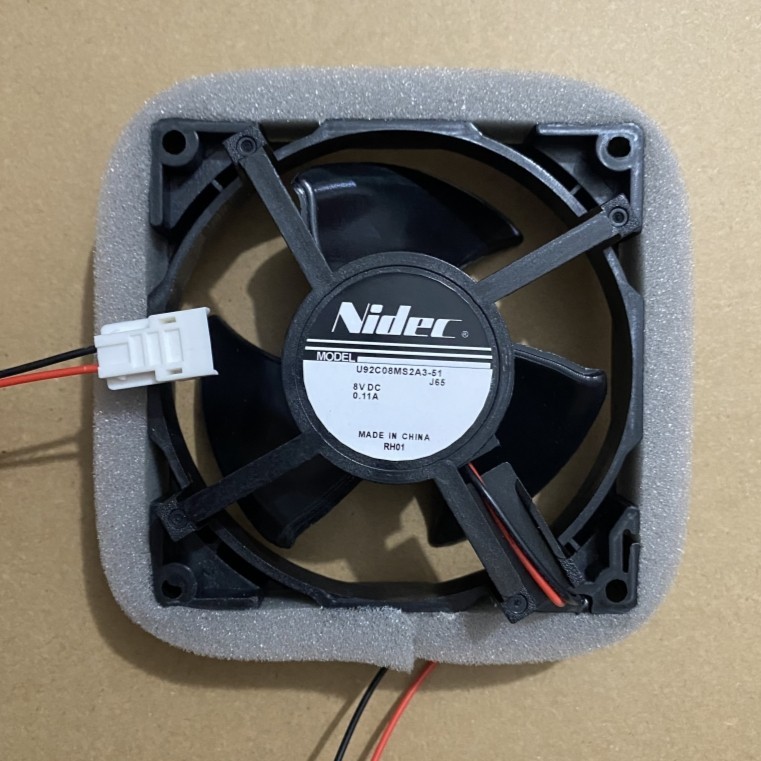 NIDEC U92C08MS2A3-51 8V 0.11A ตู้เย็นตู้เย็นตู้แช่แข็งพัดลมระบายความร้อน 9.2 ซม.สองสาย