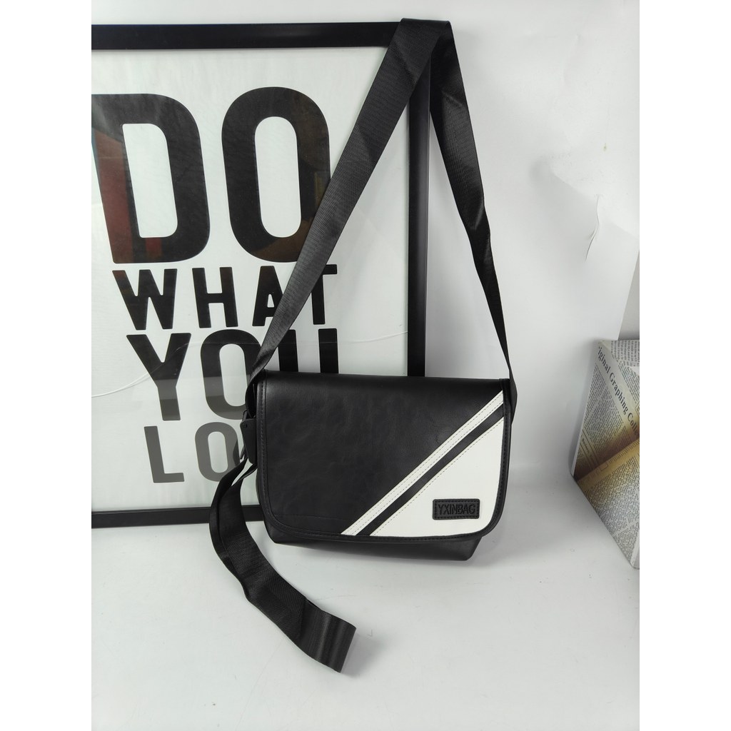 YXIN BagShop กระเป๋าผ้าใบ คาดอกกันน้ำ สายเข็มขัดนิรภัย+ตัวเลื่อนแบบงาบ *พร้อมส่ง*