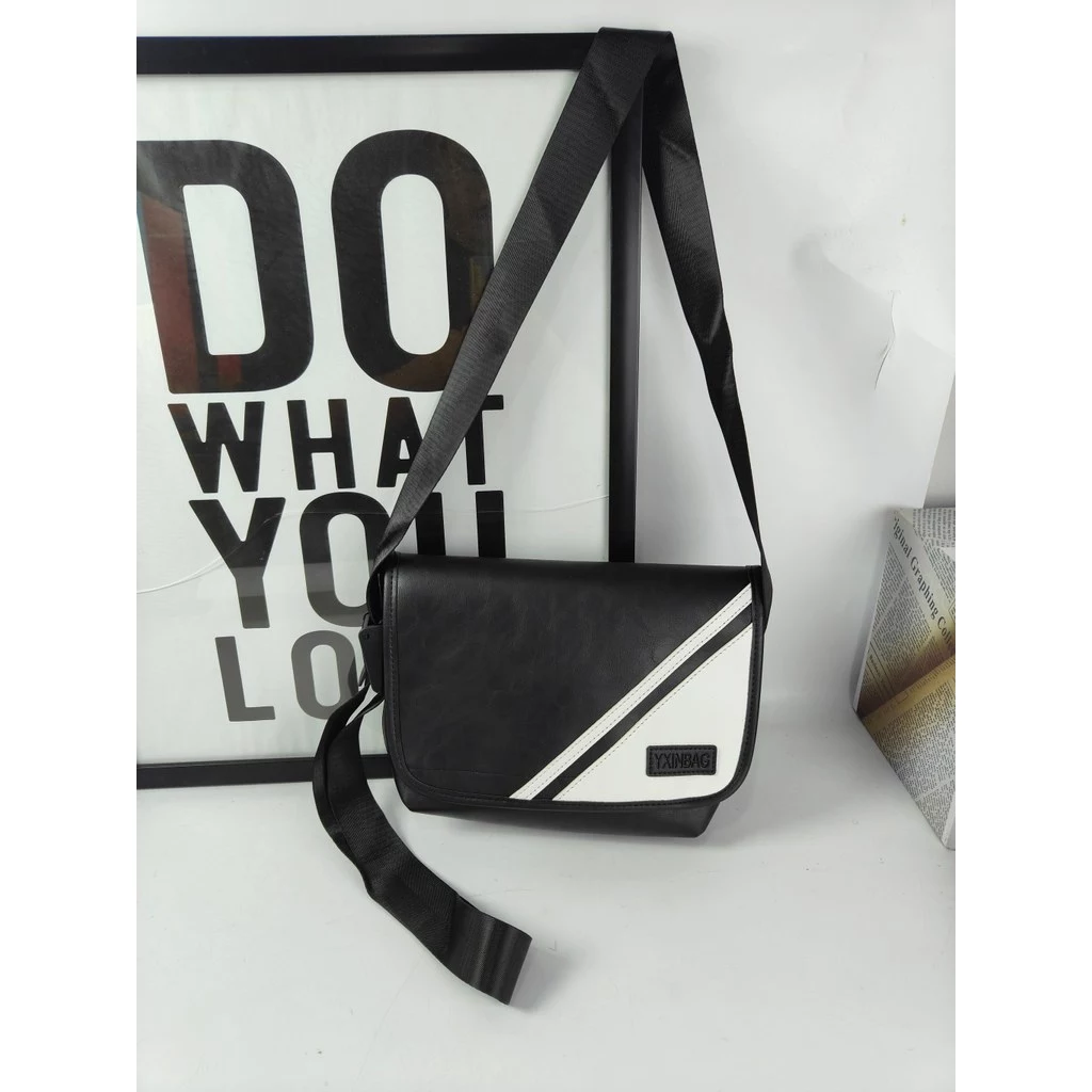 YXIN BagShop กระเป๋าผ้าใบ คาดอกกันน้ำ สายเข็มขัดนิรภัย+ตัวเลื่อนแบบงาบ *พร้อมส่ง*