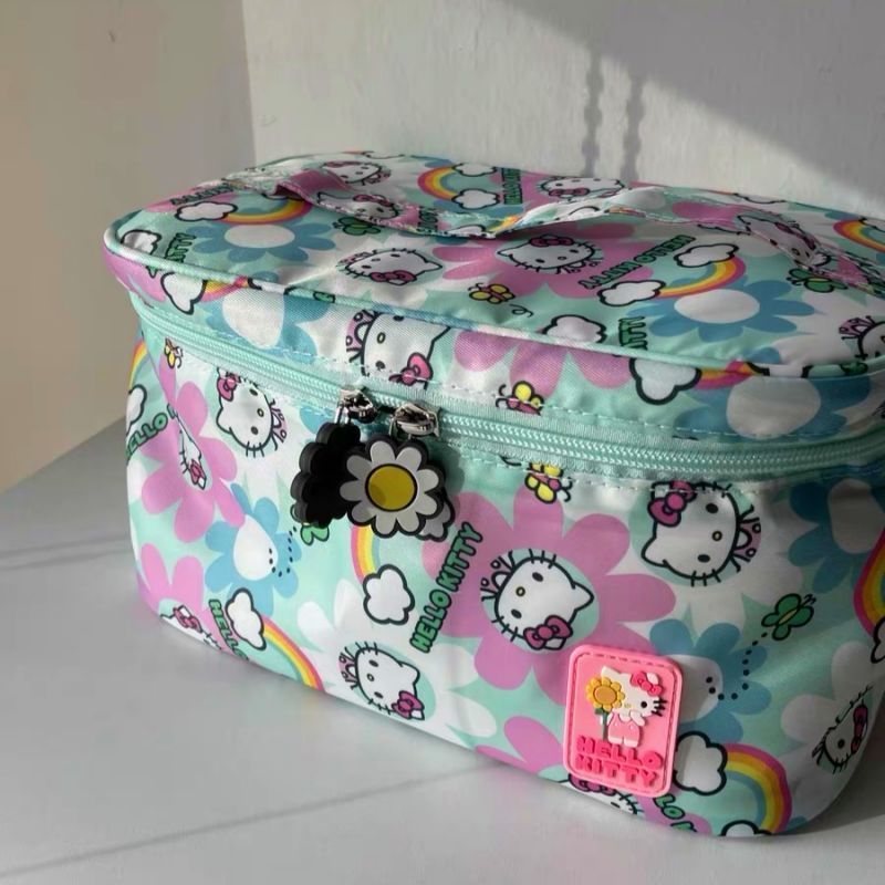 [คลังสินค้าพร้อม] Thailand Kitty High-value Portable Cosmetic Bag Waterproof Outing Cute Travel Large-capacity Portable Toiletry Bag