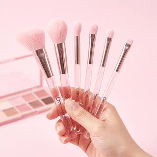 Oni Sakura Crystal Brush Set 6pcs เซทแปรงแต่งหน้า 6 ชิ้น สีชมพู โอนิ ขนแปรงนุ่มละมุน จิกสีชัด คอมพลีทลุคสวยได้ทุกวัน.