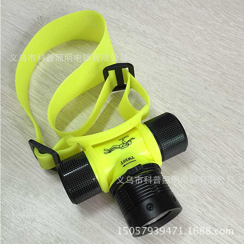 ไฟฉายดำ่น้ำ LED แสงสว่างสูง ควบคุมด้วยแม่เหล็ก Q5 Mini - Minges Shop