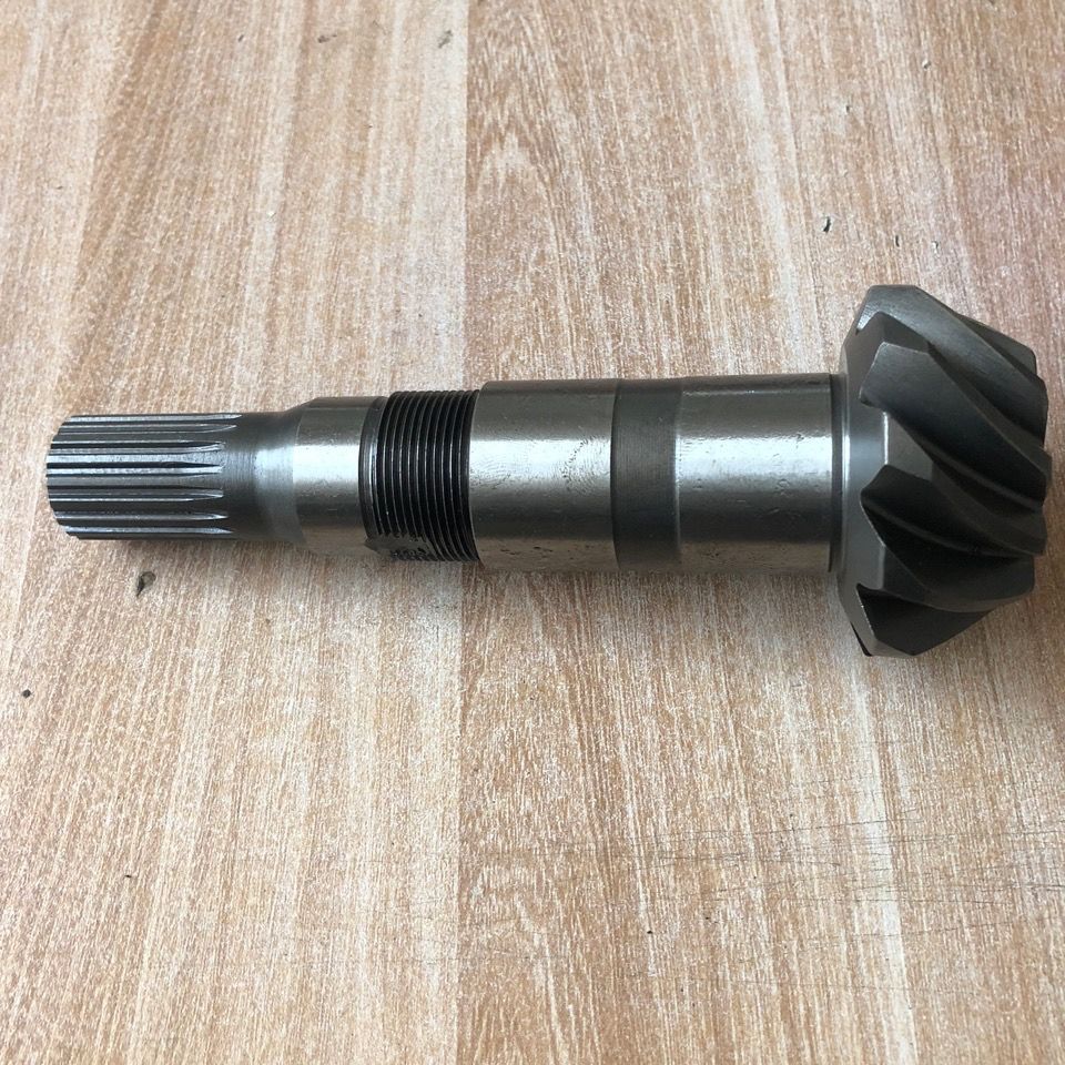 Front Axle Small Bevel Gear 10T Kubota 704 M704K Parts