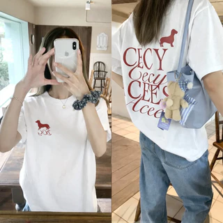 Luvoro (ผ้าฝ้าย 100%) 2026รุ่นใหม่ สุนัขพันธุ์ดัชชุนและลายตัวอักษร เสื้อยืด Cotton oversize T-shirt unisex ลาย เนื้อผ้านุ่มระบายอากาศดี แขนสั้น ใส่สบายสีดำและสีขาว เสื้อยืดทูโทน เสื้อยืดแขนสั้น C2821