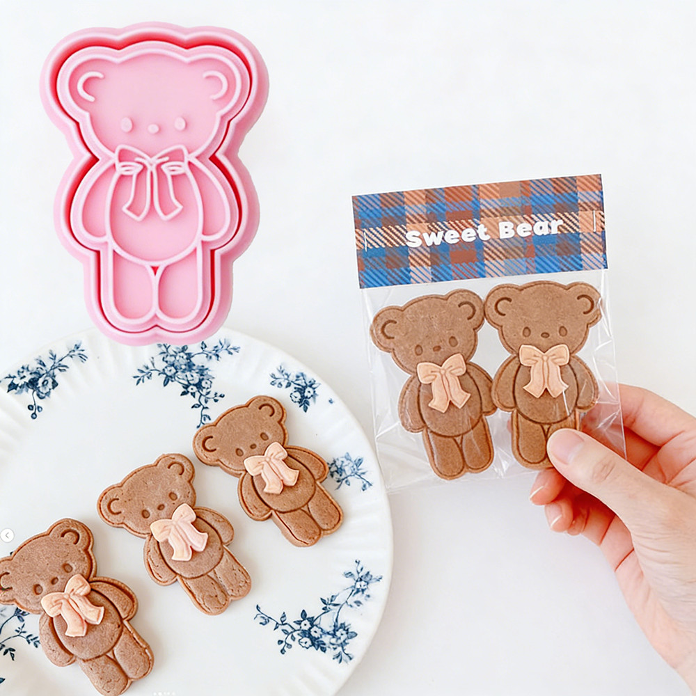 เครื่องตัดคุกกี้ หมีน่ารักแม่พิมพ์คุกกี้ 3D เค้ก Fondant ตัดแม่พิมพ์ DIY ครัวเบเกอรี่เครื่องมือ