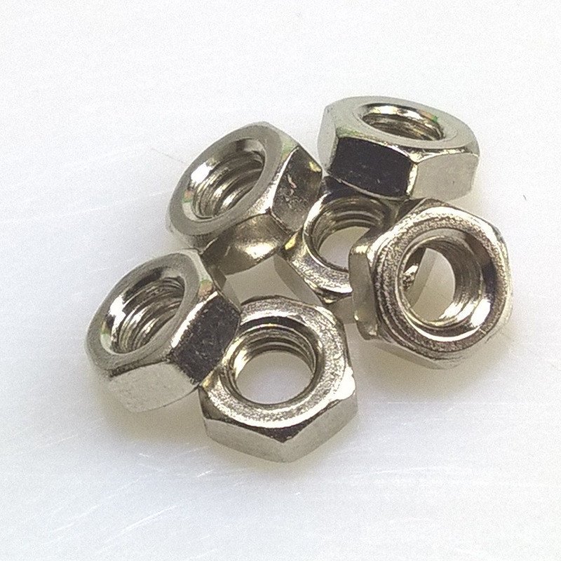 ล็อค M2M2.5 M3M4M5M6 Hex Nut ภายนอก Hex Nut Nut เหล็กคาร์บอนนิกเกิล-Plated RVJK