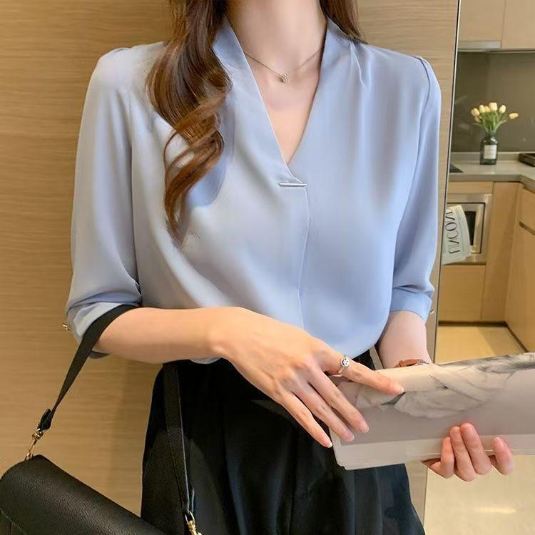 👚Anna👚 ผู้หญิงสไตล์เกาหลี V คอ เสื้อผู้หญิง ชิฟอน เสื้อครึ่งแขน สำนักงานและชุดสบาย ๆ 99335