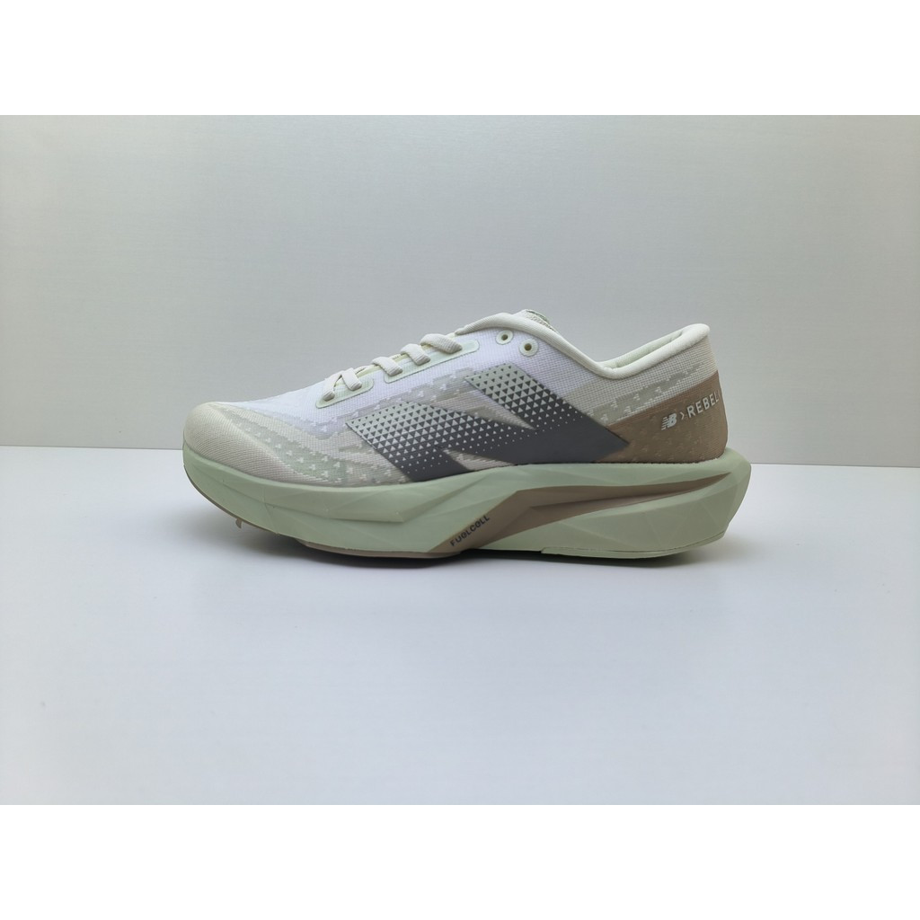 ใหม่ rebel FuelCell rebel V4 รองเท้าวิ่งน้ําหนักเบาวัสดุ Marath VZUN ZQXB
