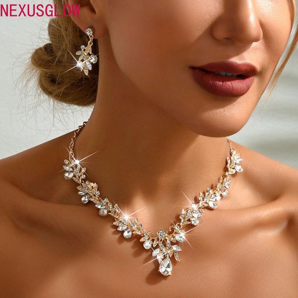 Nexus Glow Rhinestone ชุดเครื่องประดับ ต่างหูคริสตัลและสร้อยคอมุก สไตล์เจ้าสาวหรูหรา