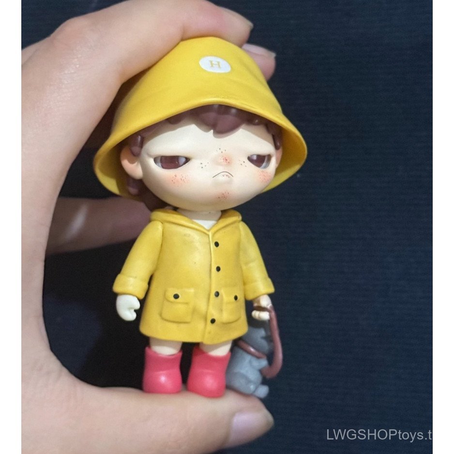 Secret Hirono: Hirono City of Heroes - Blind Box Figurine, Brand New, VB0Y