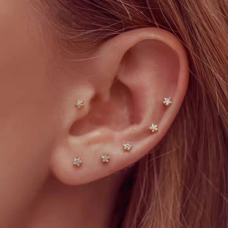 ต่างหู Star Stud ขนาดเล็ก 14 เม็ดคริสตัล เพศหญิง สำหรับแฟชั่น