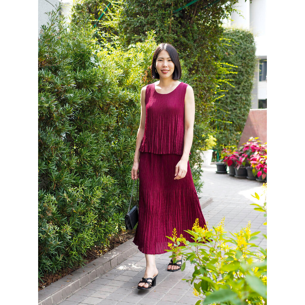 มีซับใน 2MUAY รุ่น GJO11653-9 / GJO11654-9 COZY MATTE SLEEVELESS HAND-PLEATED SET เซ็ตพลีทอัดมือ ผ้าเนื้อแมตต์ ใส่สบา...