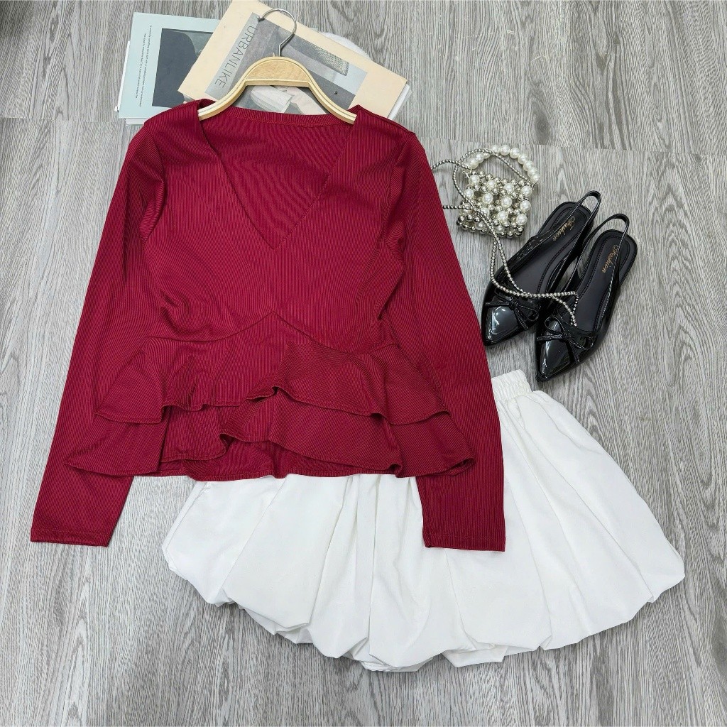 Womens Big Size Set คอแต่งระบายและเสื้อรัดรูป แขนยาว และกระโปรงคอนซีลเลอร์ - A344+CV413