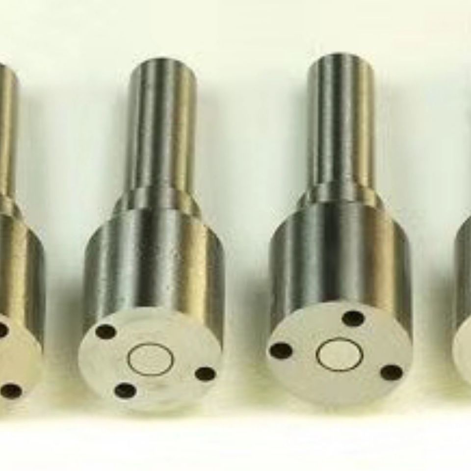 หัวฉีด DLLA136PN326 Isuzu 4KH1 สำหรับ Qingling 600P