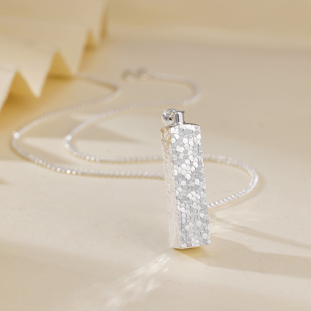 Silver Strobe น้ําแข็งบดน้ําแข็งสแควร์มา Fortune Bar สร้อยคอหรูหราประณีต Clavicle Chain เครื่องประดั