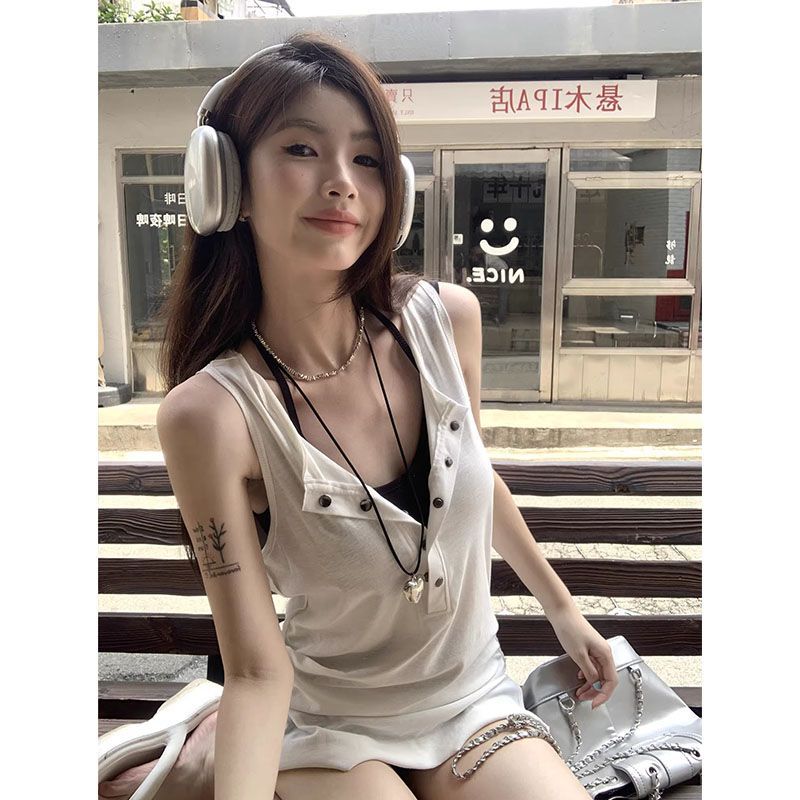 COD 2026 สไตล์ขี้เกียจ Breasted V คอแขนกุด Camisole ผู้หญิงฤดูร้อนสไตล์ใหม่หวานเย็นอารมณ์ Slim-fit S