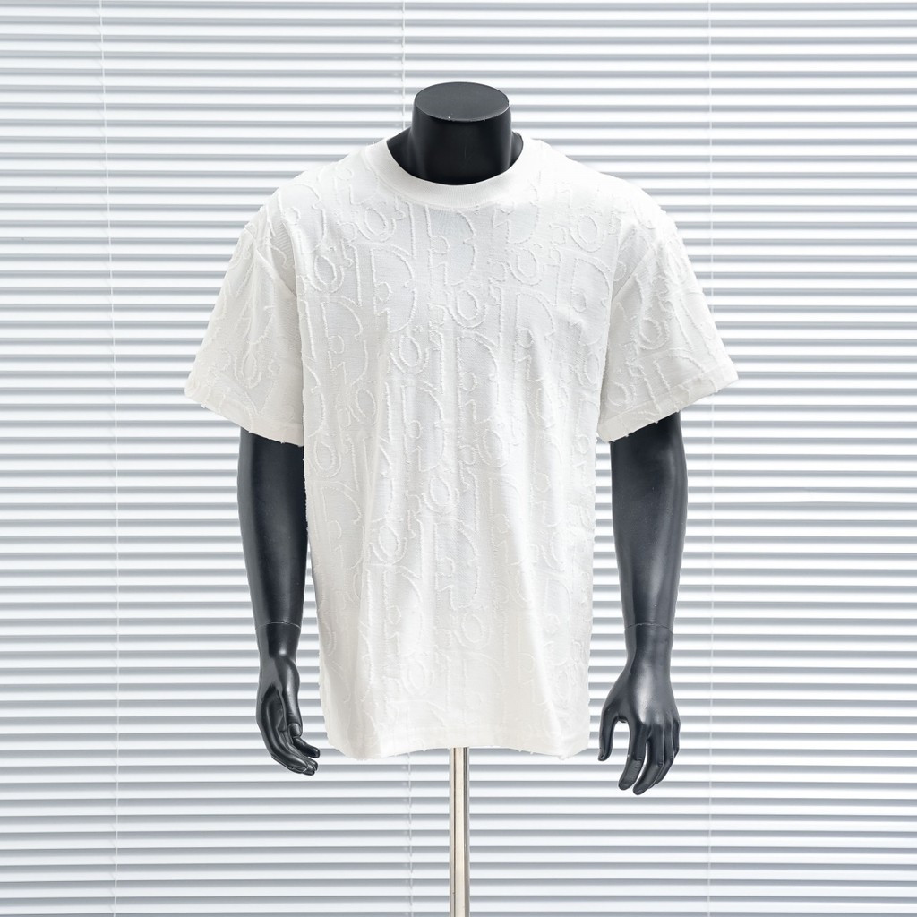 เสื้อยืดแขนสั้น DIO R2026 สำหรับผู้ชายและผู้หญิง สไตล์กีฬาลำลอง ออกแบบรอบคอยอดนิยม เหมาะสำหรับฤดูใบไ