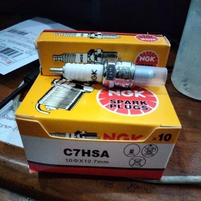 (BNCB) NGK C7HSA MOTORCYCLE SPARK PLUG NGK C7 SPARK PLUG สําหรับ MIO, GRAND, SUPRA X OLD, F1ZR