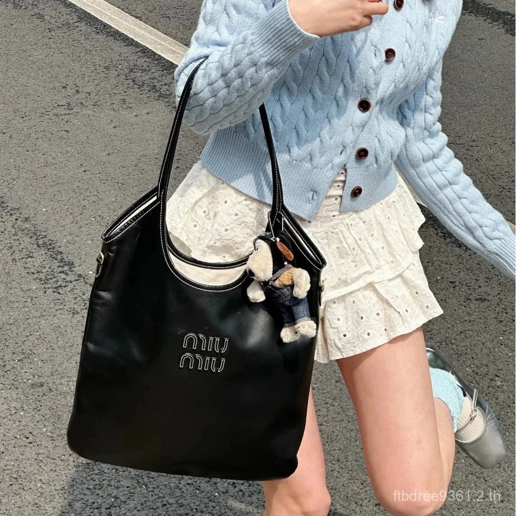 Diormiumiu Mumu กระเป๋า Ivy สุภาพสตรี Hobo ออกแบบสีคู่ Limited Edition หนังวัวแท้ กระเป๋าถือสำหรับโอ