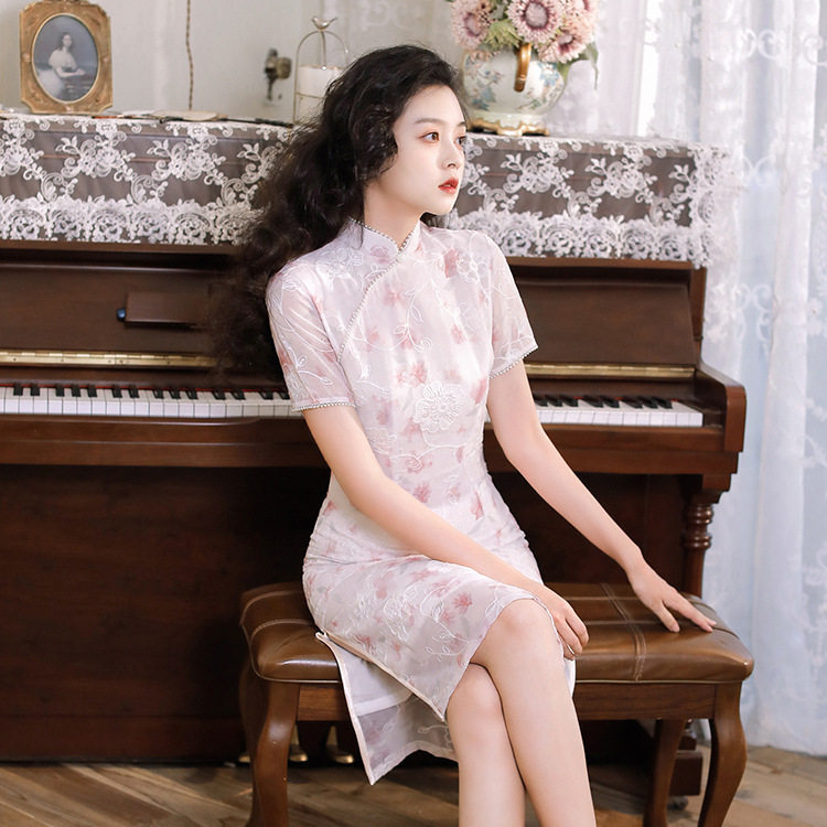 ชุดกี่เพ้า sexy sexy outfits กี่เพ้าผู้หญิงผ้าชีฟองสองชั้นความยาวปานกลาง