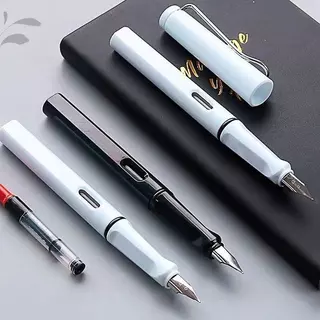 ปากกาหมึกซึมหรู8 สี พร้อมกล่องและแท่งหมึก 20 อัน​ เขียนลื่นมือ เหมาะสำหรับนักเรียนเป็นพิเศษ​