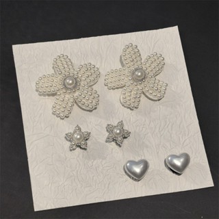 รองเท้าแฟลตดอกไม้บัลเล่ต์ พร้อมโบว์เรียบง่ายและส่วนหัวเข็มขั…