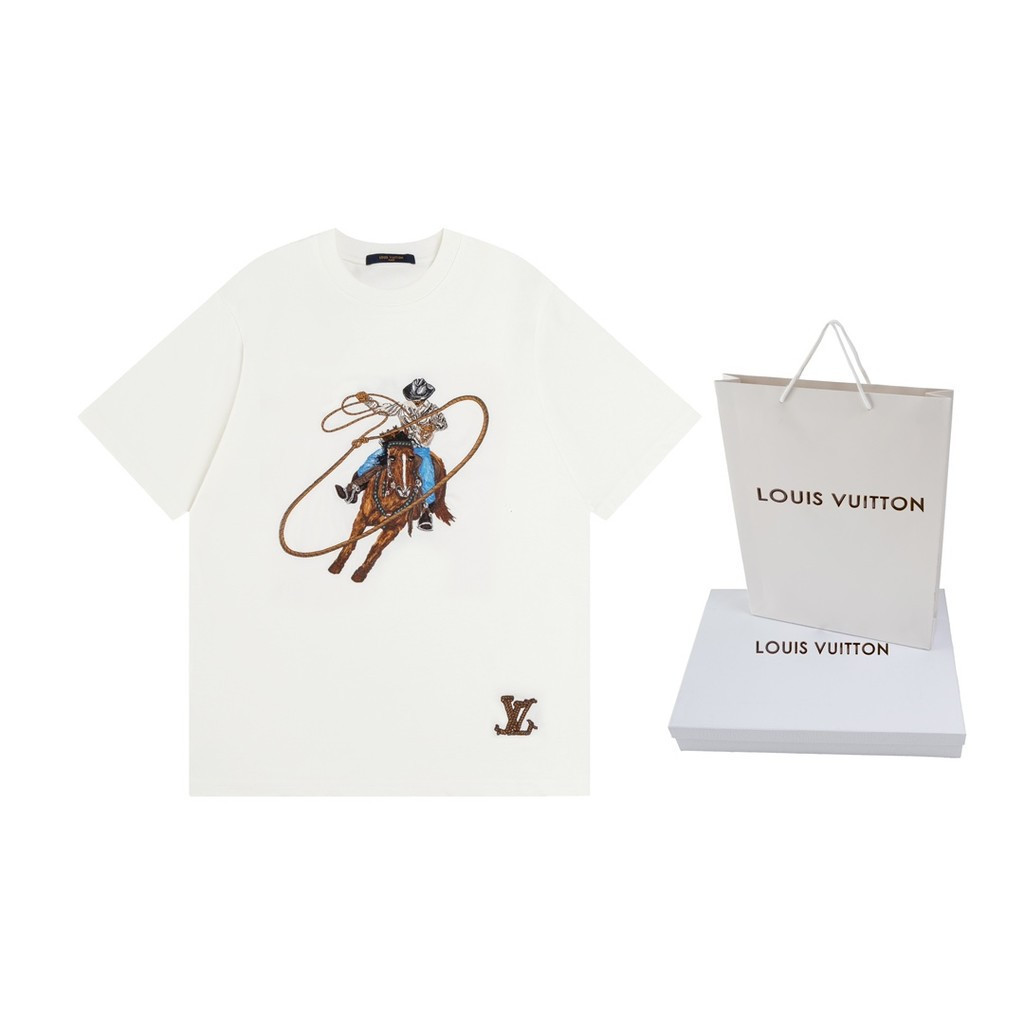 LOU & IS VU * ITTON/L & V2026 Star 2026 เสื้อยืดแขนสั้นคอกลมสไตล์คู่ผู้ชายรอบคอสไตล์ร้อน Street Wear