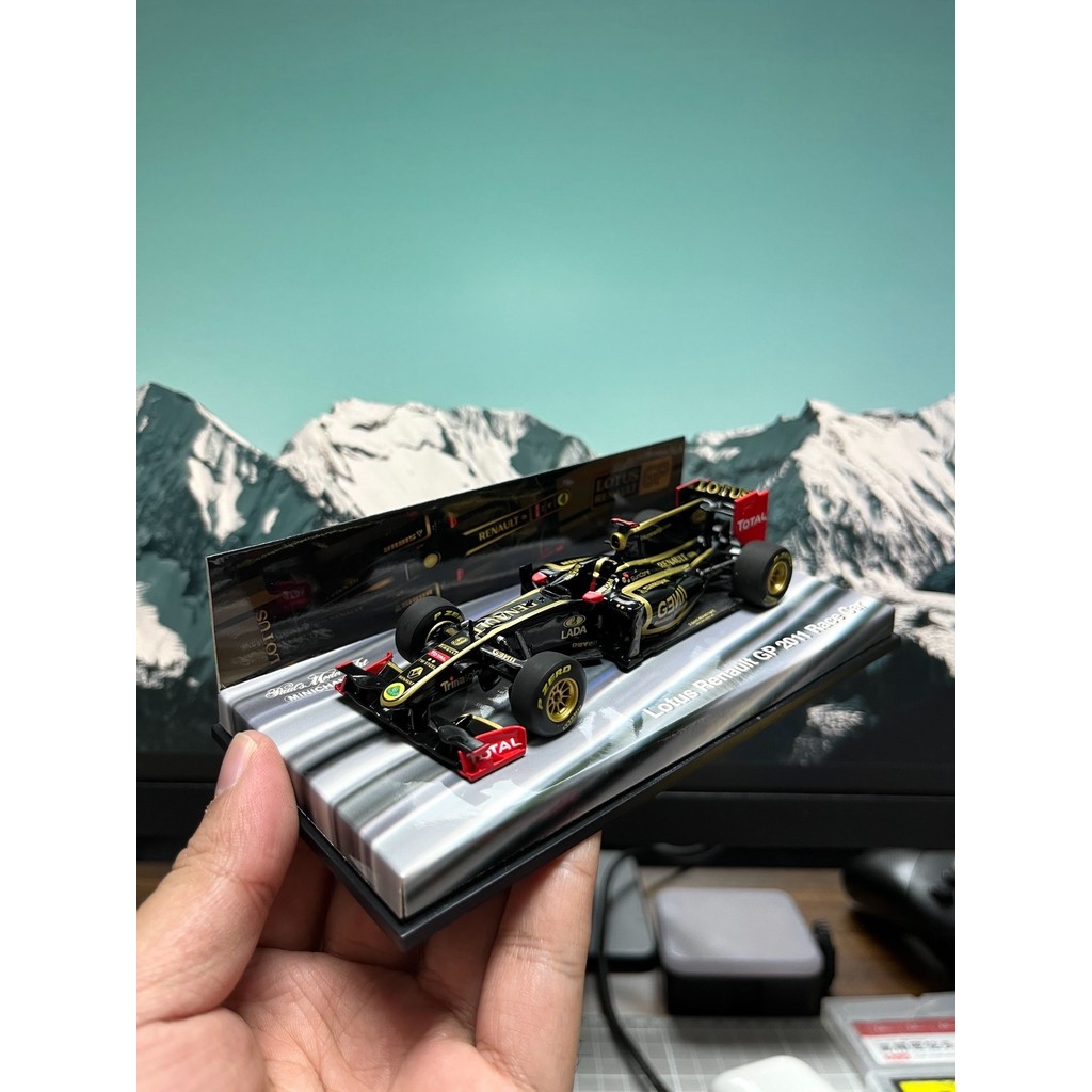 1/43 Mini Cut minichamps f1 Lotus Clutes r31 Lotus Renault GP R31 2011 ลักษณะ Self-View ขายไม่คืนเงิ