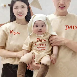 🔥พร้อมส่ง&COD🔥RINA STUDIO เสื้อยืดพ่อแม่ลูก 2025 ชุดฤดูร้อนใหม่สําหรับครอบครัวสามหรือสี่แม่ลูกแม่ลูกครอบครัวสวมใส่