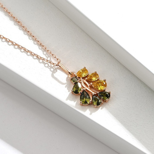 HIJAU แฟชั่นและ Elegant Rose Gold Plated Leaf จี้สร้อยคอ Brilliant Green Zircon - เครื่องประดับสร้อย