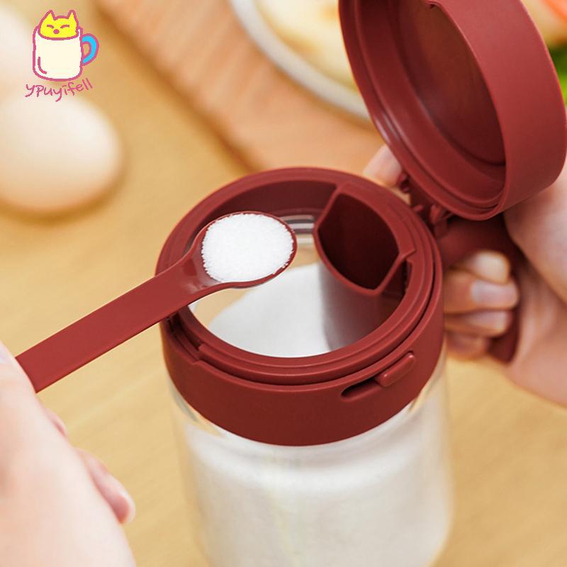 [YPU] ห้องครัวในครัวเรือน Heartnake-Proof Seasoning Jarเกลือคอนเทนเนอร์ 2 In 1 แก้วขวดเครื่องเทศช้อนแยกแก้วปรุงรสสามารถมนนคส combedท - รูปที่ 2