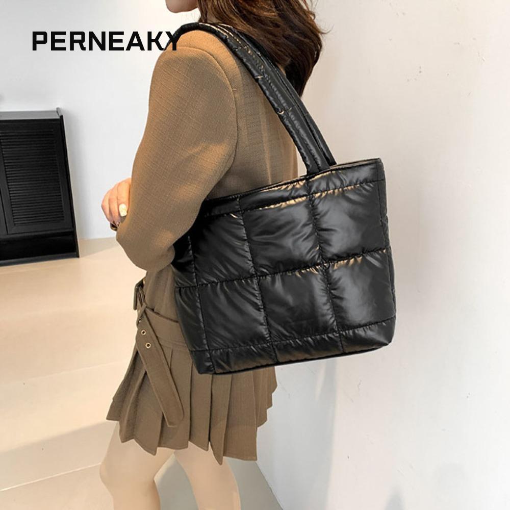 Perneaky กระเป๋าสะพาย, Down Cotton Cushion Solid Underarm Bag, 2024 อินเทรนด์ Quilted Puffy Totes Bag – โปรปัง