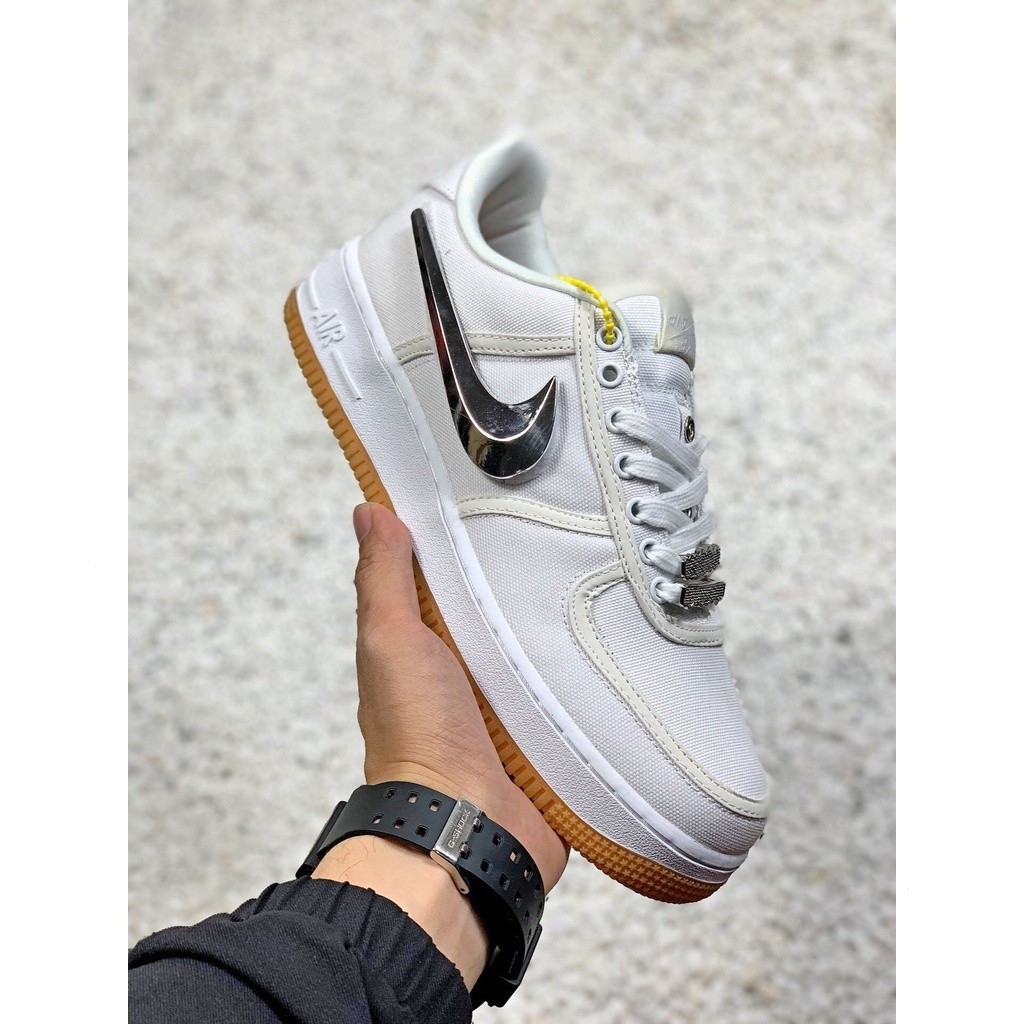 Travis Scott x NK Air Force 1 AF 100th Anniversary "Velcro Change Swoosh" รองเท้าผ้าใบลําลอง AQ4211 