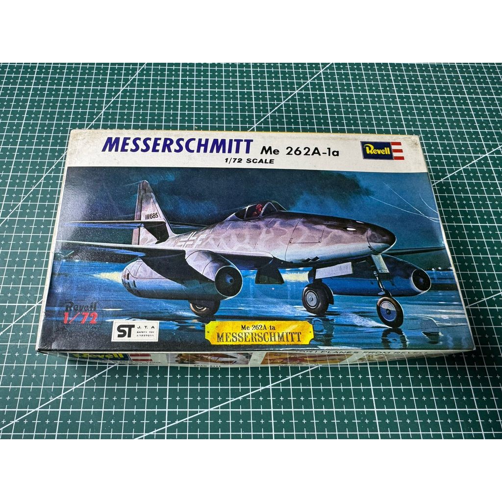 Revell 1/72 Me 262A-1a Messerschmidt Jet Fighter Model พร้อมกล่องเดิม ชิ้นกระดานครบ ประกอบ สติ๊กเกอร