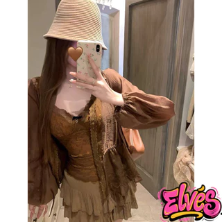 Elves พร้อมส่ง💟เสื้อสายเดี่ยว เสริมฟองน้ำในดีเทลลายลุกไม้ ทรงรัดรูป เสื้อครอปคล้องคอ"FY2904 "