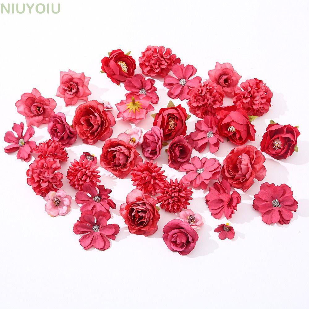 NIUOMY 50 ชิ้นหัวดอกไม้ประดิษฐ์, หัวดอกไม้ประดิษฐ์ DIY หลากสี, ผ้าไหมคุณภาพสูงดอกโบตั๋นปลอม Daisy Rose ดอกไม้ตกแต่งบ้าน