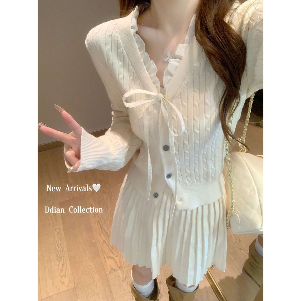 CODmiu Series Twist v คอ Laced-Up จีบ Bottoming เสื้อต้นฤดูใบไม้ร่วงสวมใส่ภายในสวมใส่ด้านนอก Pure De