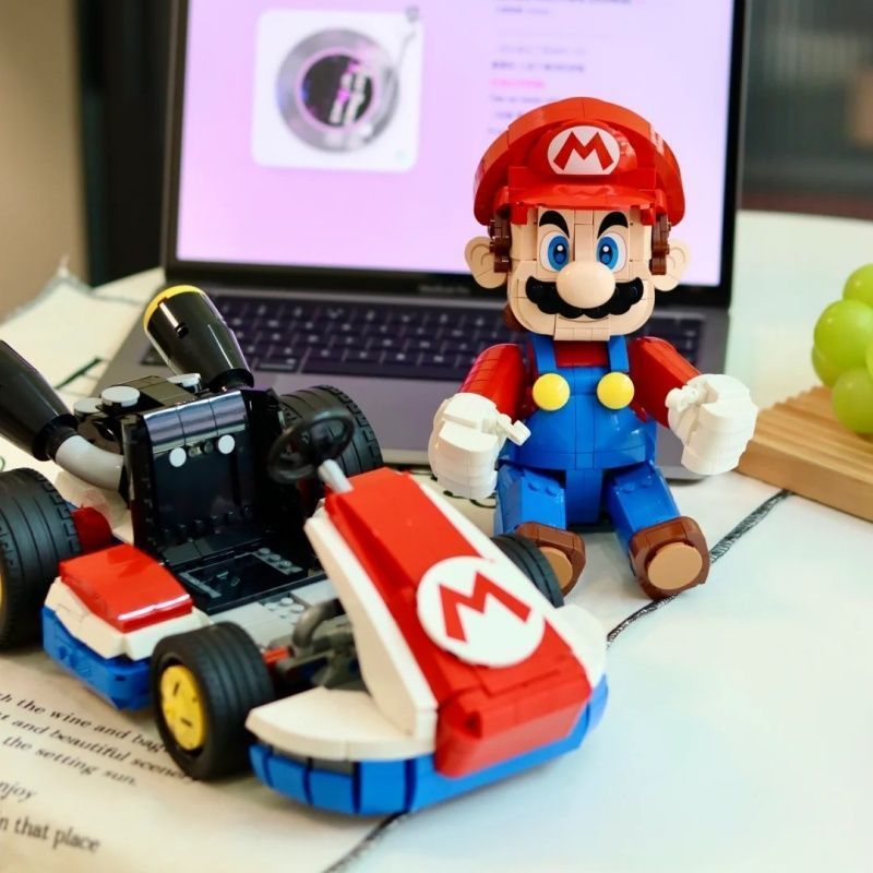 [ร้านเรือธงทรงสี่เหลี่ยม] เข้ากันได้กับบล็อกตัวต่อ Mario Kart 72037 Super Mario Racing Male