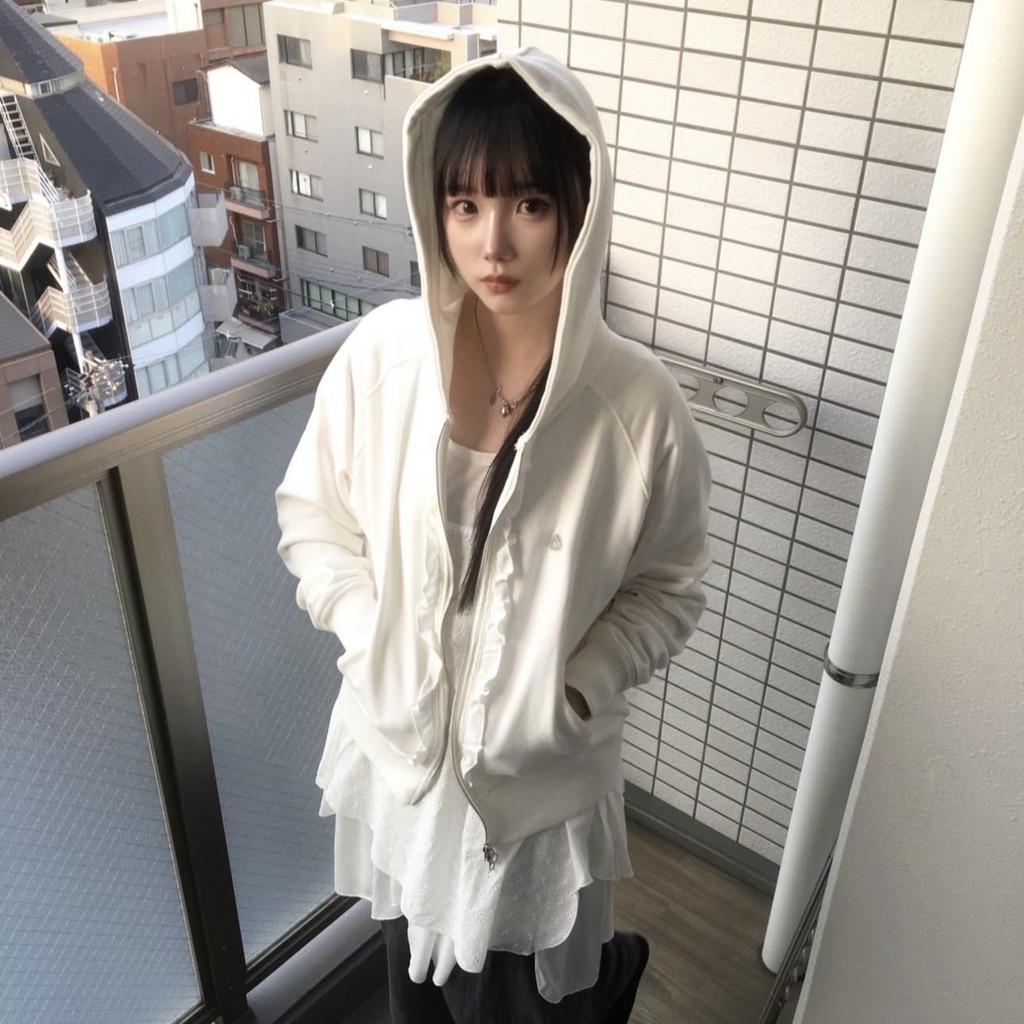 [SR-STUDIO] Lace Stitching Zipper Hoodie สไตล์เกาหลี