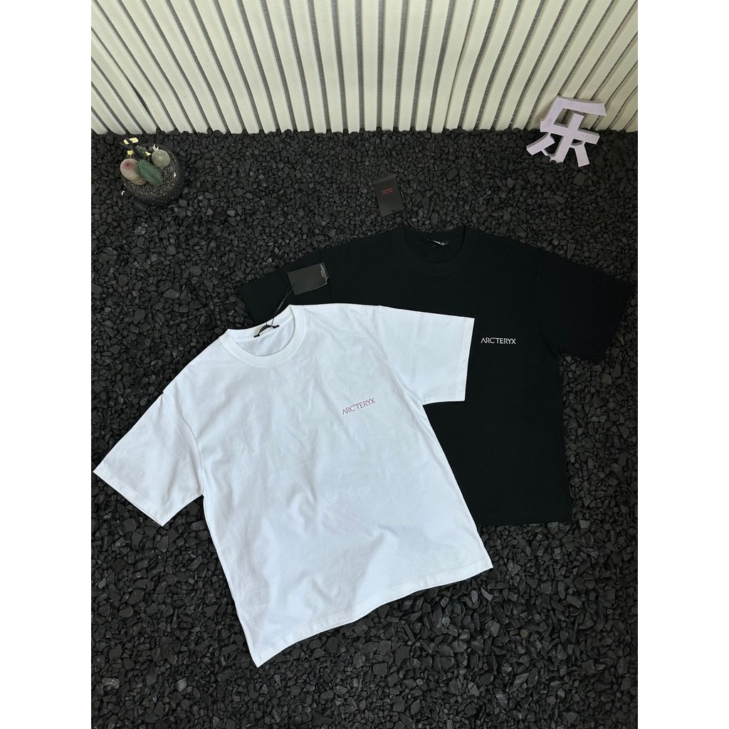 ARCTERYX/Archeopteryx 2026 ต้นฤดูใบไม้ผลิสไตล์ใหม่เสื้อยืดแขนสั้นผู้ชายผู้หญิงคู่สไตล์รอบคอ Slim-Fit